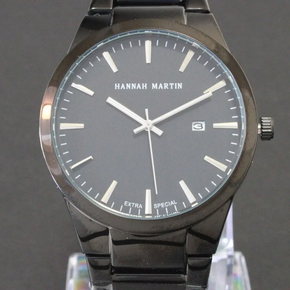 Men's Sports Watch Raised Indices Integrated Bracelet Black Quartz 40mm
